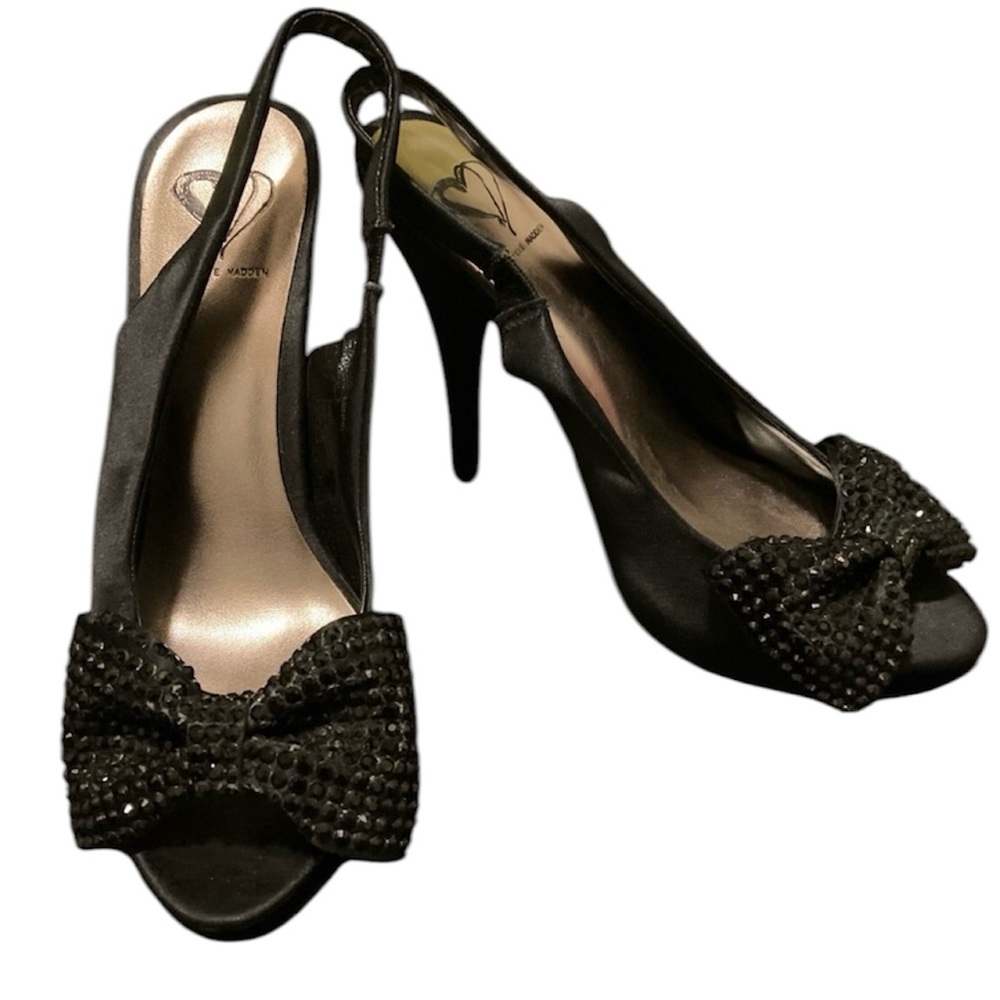 Steve Madden Minnii black rhinestone bow heels